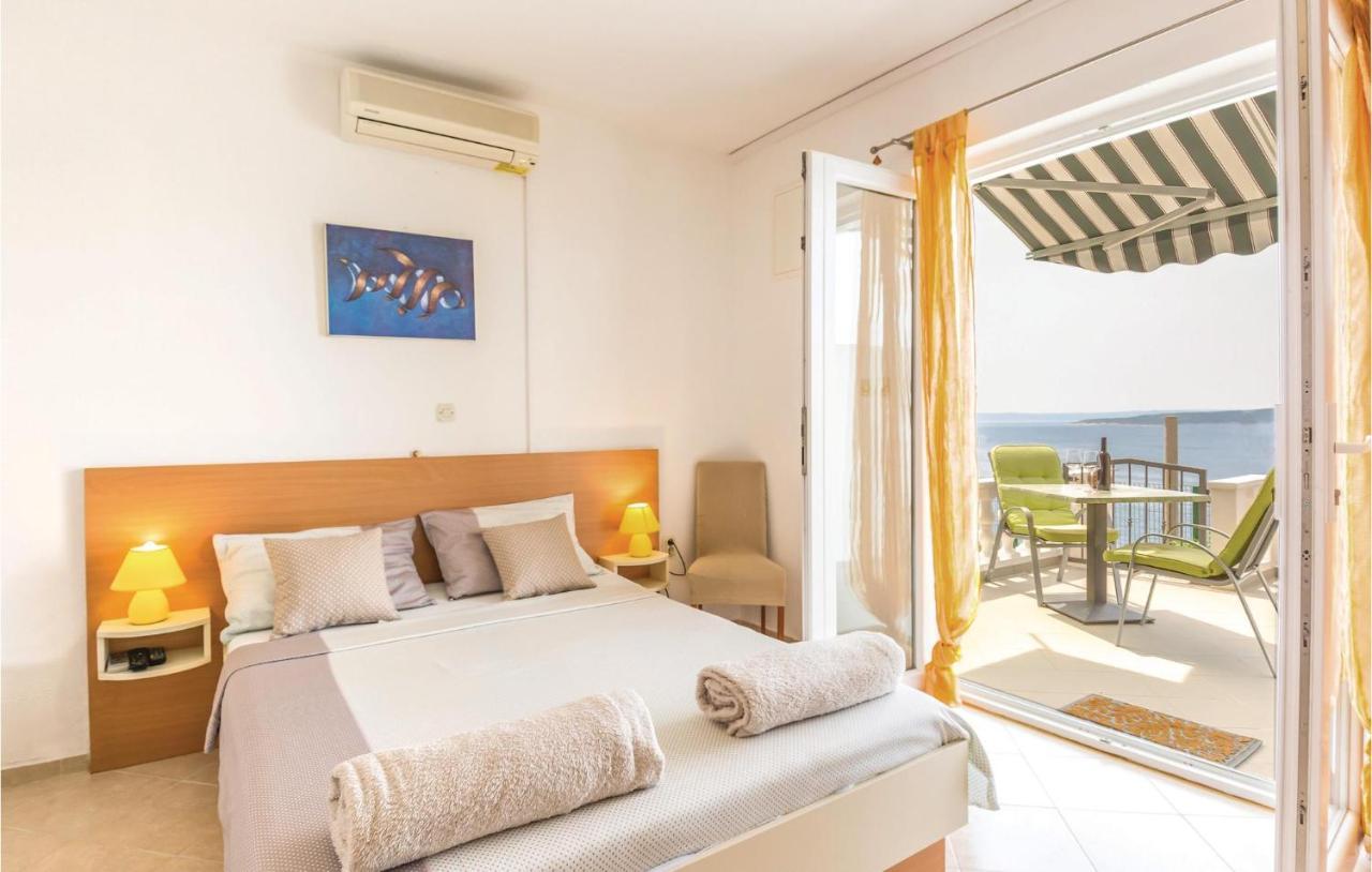 Lovely Apartment In Brela With House Sea View Bagian luar foto